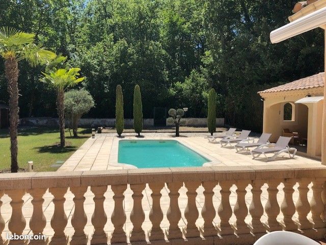 Villa reposante à l'abri des regards (image 1)