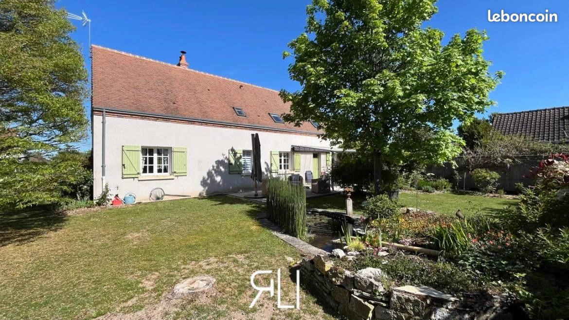 Maison 5 pièces 118 m² · à Saint-Laurent-Nouan · 118 m² · 241 500 €