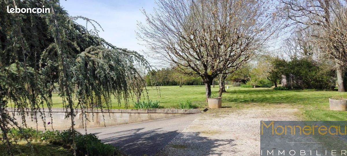 Maison 5 pièces 162 m² - Jonzac 17500 (image principale 11)