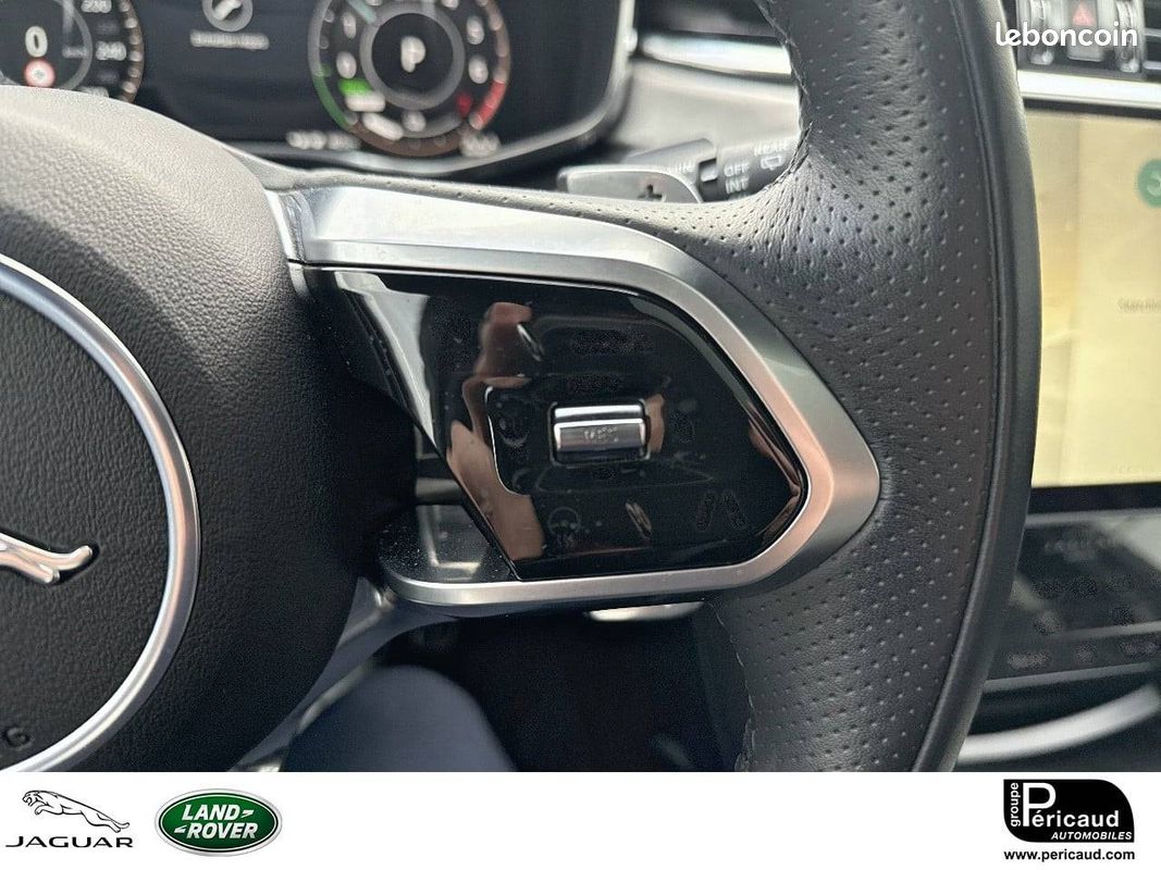 JAGUAR F-Pace 2.0 - P400e PHEV AWD BVA8 R-Dynamic SE (image 12)