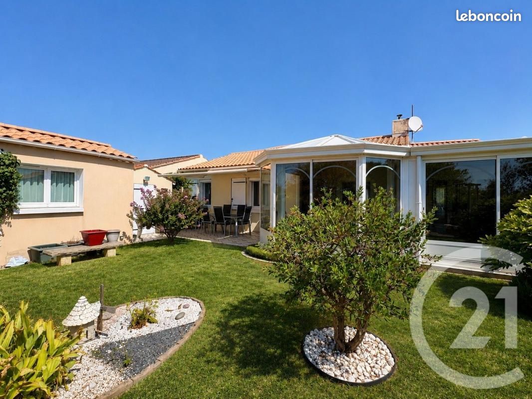 Maison 3 pièces 100 m² · à Givrand · 100 m² · 310 000 €
