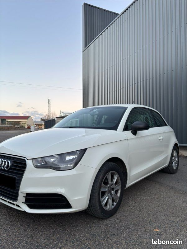 Audi A1 1.6 TDI 90ch (image 2)