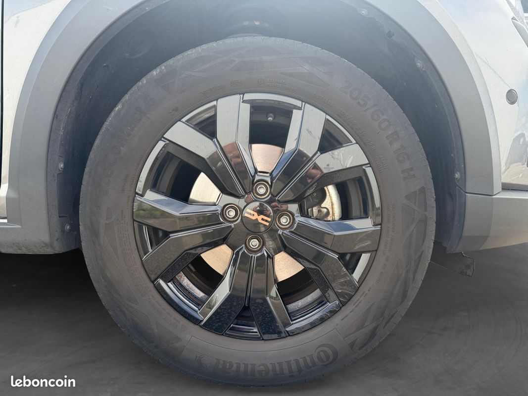 DACIA JOGGER 1.6 HYBRID 140 EXTREME + BA 140Ch Garantie 12 mois (image 16)