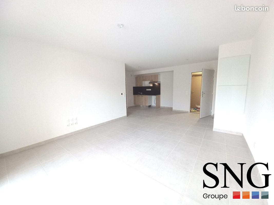 Appartement a louer  - 3 pièce(s) - 64 m2 - Surfyn