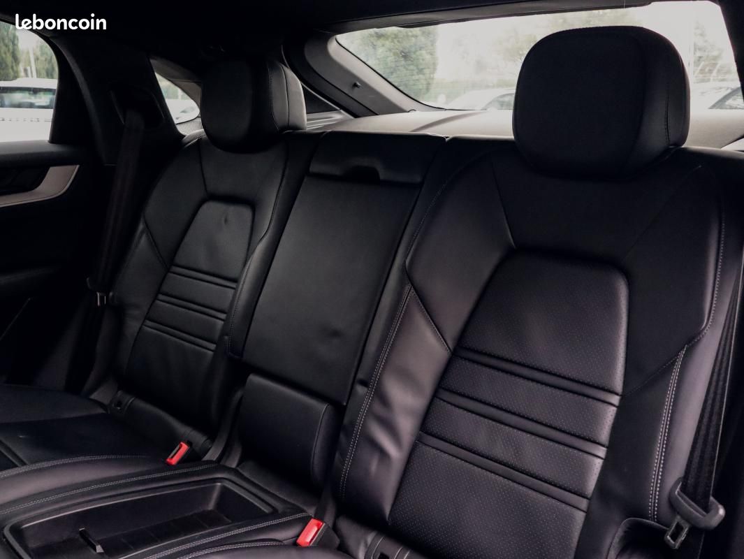Porsche Cayenne Coupé E-Hybrid 3.0 V6 470 ch (image 16)