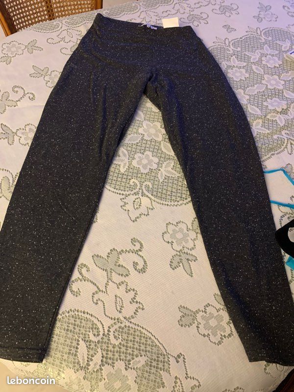 Pyjama taille L femme (image 3)