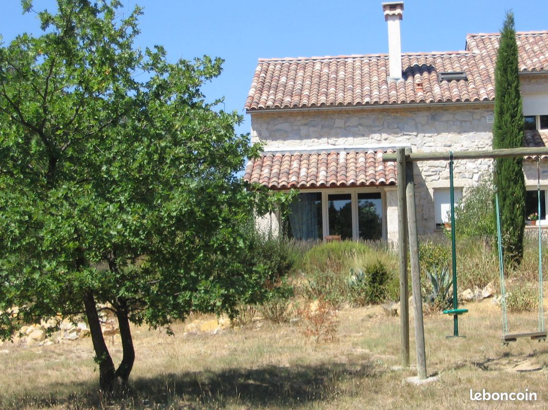Gite a la campagne au milieu des amandiers (image 4)