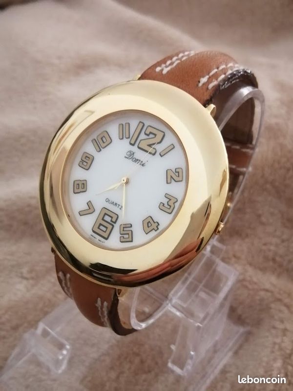 Montre Femme Vintage Années 80-90 - Boîtier Or 26mm, Cadran Noir, Cuir Neuf, Quartz
