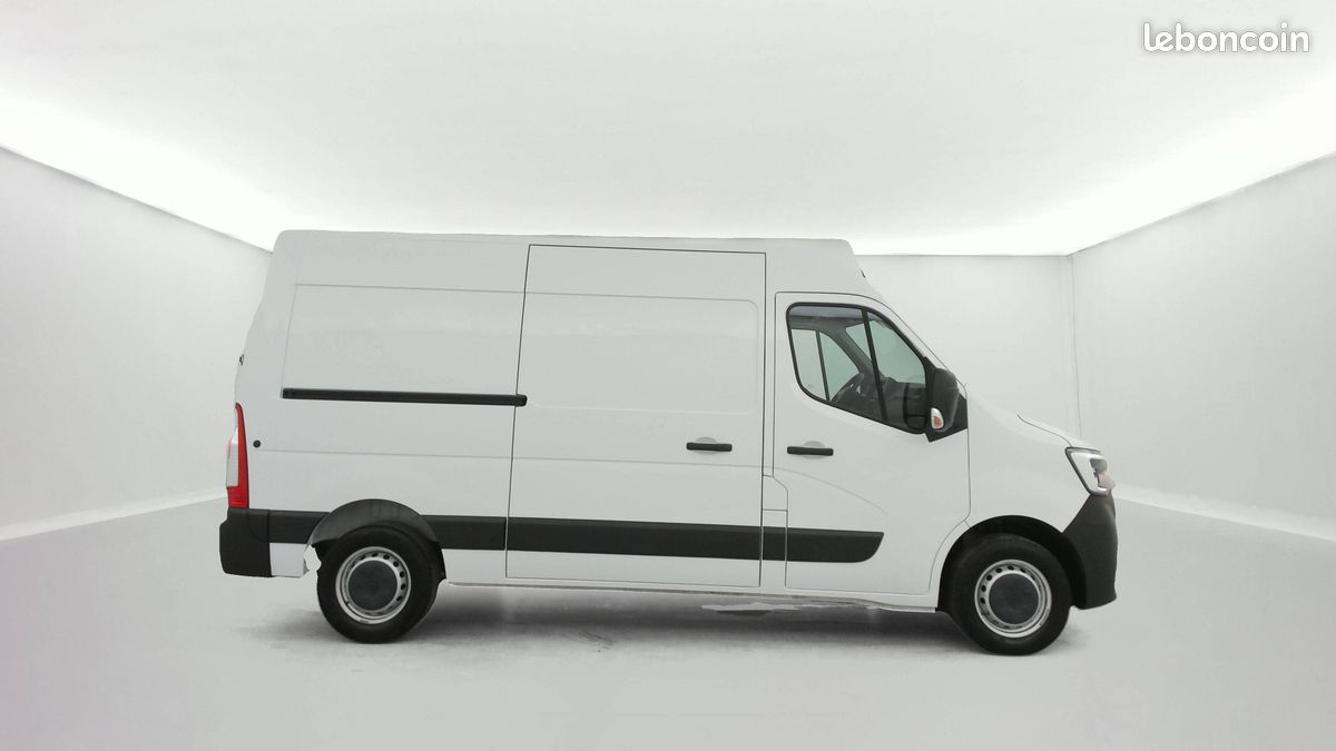 Renault trafic fgn l1h1 2800 kg blue dci 110 essentiel (image 6)