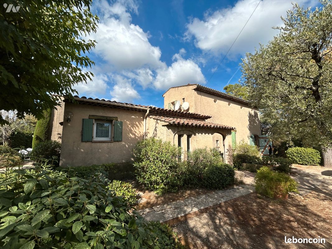 Maison 6 pièces 157 m² · à Mougins · 157 m² · 1 378 000 €