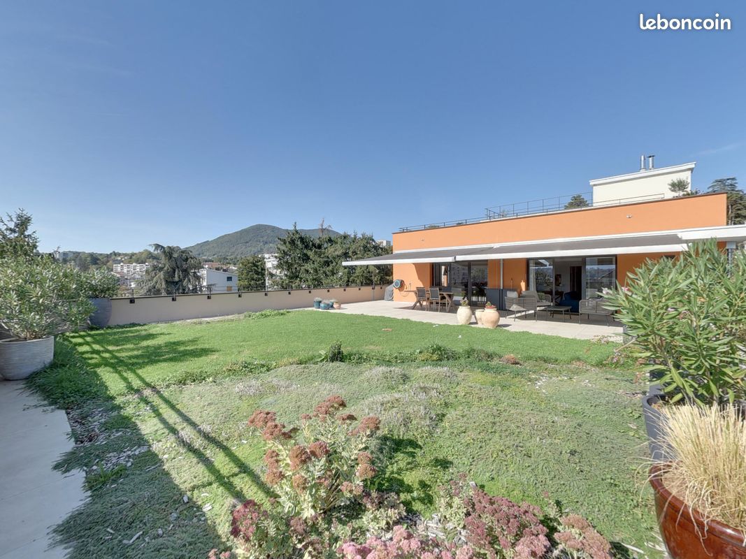 Appartement 4 pièces 113 m² · à Voiron · 113 m² · 629 000 €
