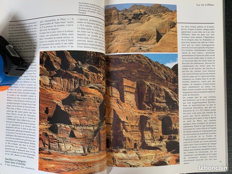 Livre - À La Découverte D’un Trésor Petra - 1992 (image 2)