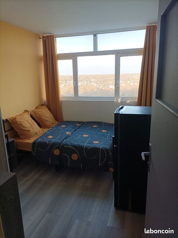 Appartement 1 pièce 9 m² · à Évry-Courcouronnes · 9 m² · 495 €