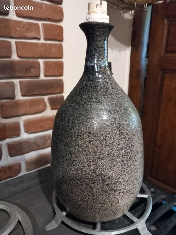 Poterie, pied de lampe (image 1)