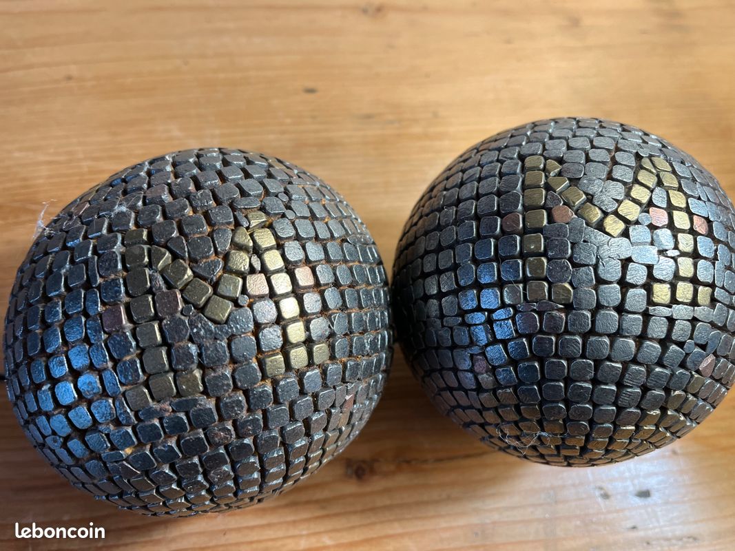 Lot de 6 anciennes boule Lyonnaises cloutées ,diamètre 10 cm , poids