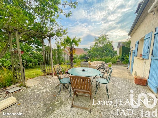 Maison 7 pièces 197 m²