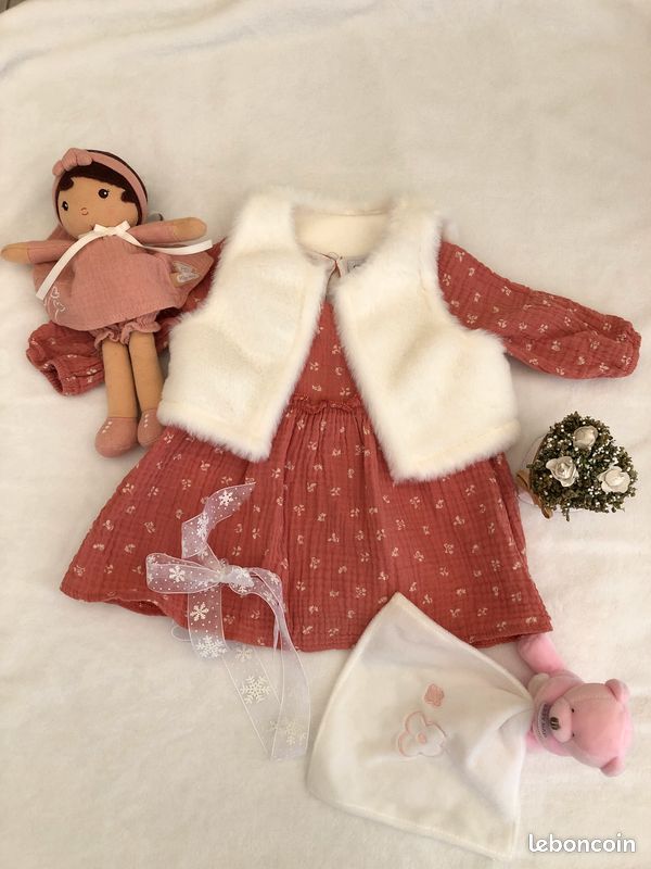 Ensemble fille 6 mois Très bon état (image 1)
