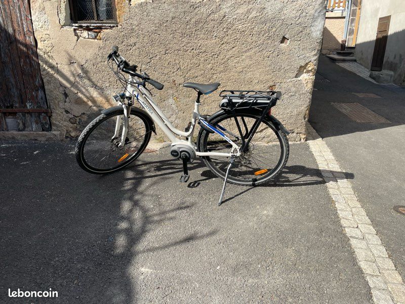 Vélo à assistance électrique. Matra (image 1)