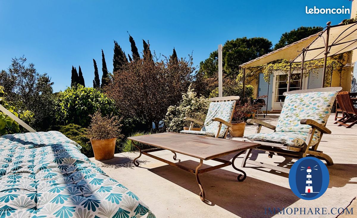 Maison 9 pièces 262 m² · à La Palme · 262 m² · 795 000 €