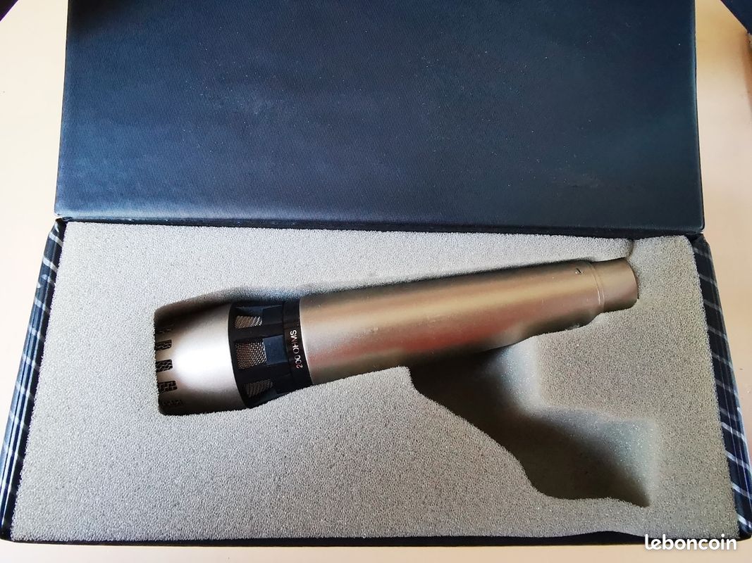 Micro vintage AKG d1200E super son (image 2)
