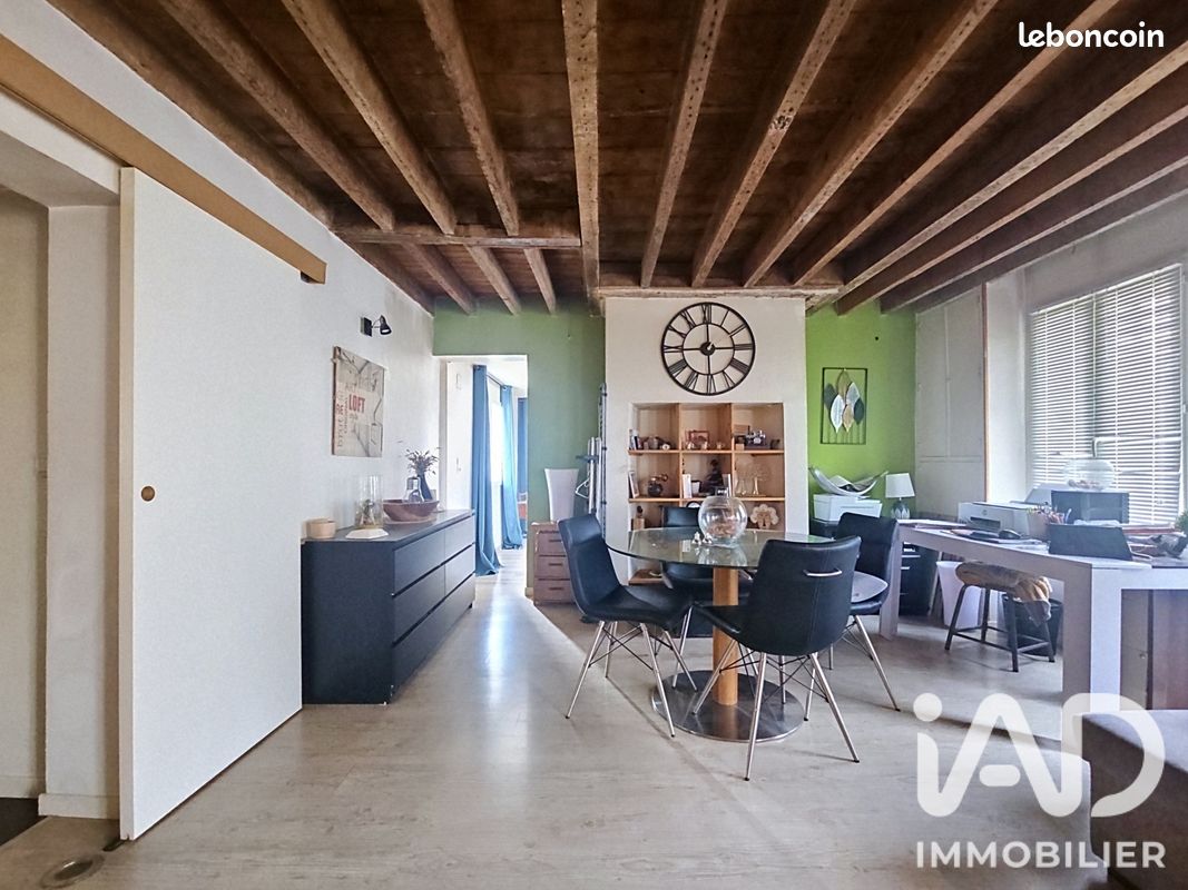 Maison 6 pièces 150 m² · à Brionne · 150 m² · 240 000 €