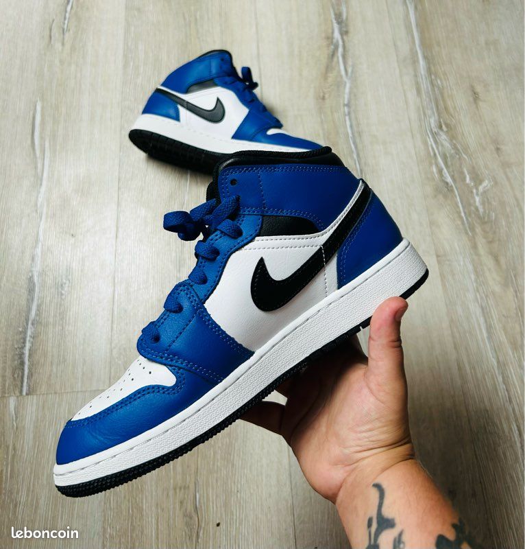 Air jordan 1 mid royal blue - Taille 38.5 (image 1)