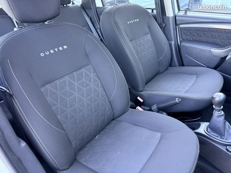 Dacia DUSTER 1.2 TCE 125CH AMBIANCE 4X2 (image 4)