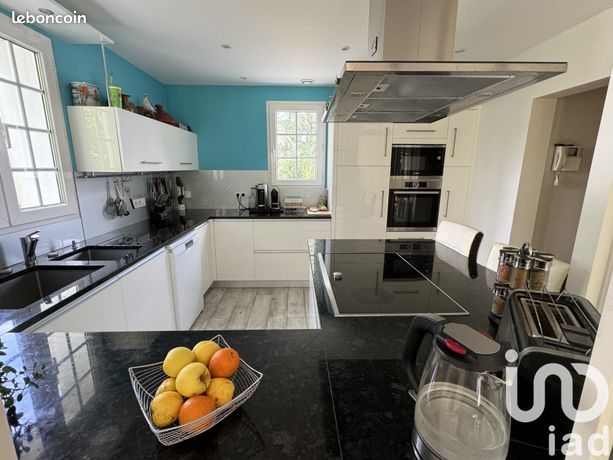 Maison d'architecte 8 pièces 263 m²
