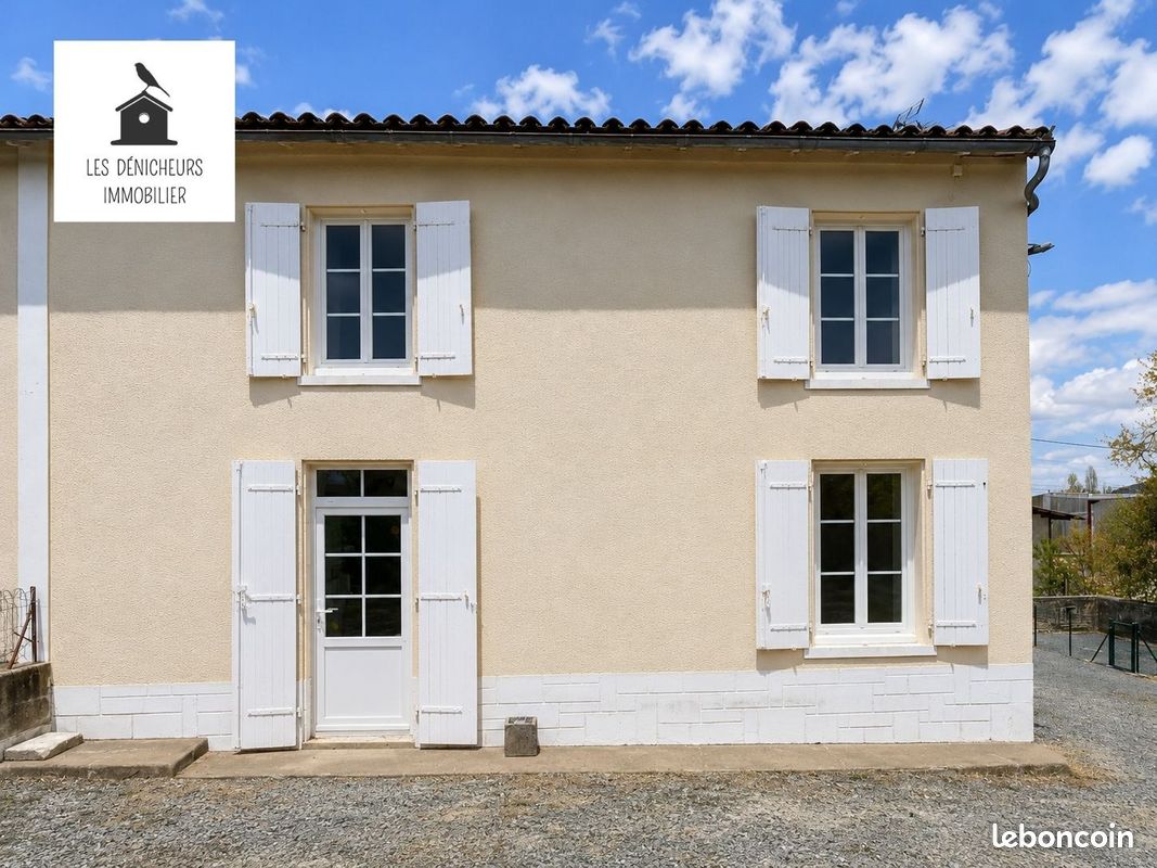 Maison 5 pièces 103 m² · à Saint-Martin-de-Bernegoue · 103 m² · 850 €/mois