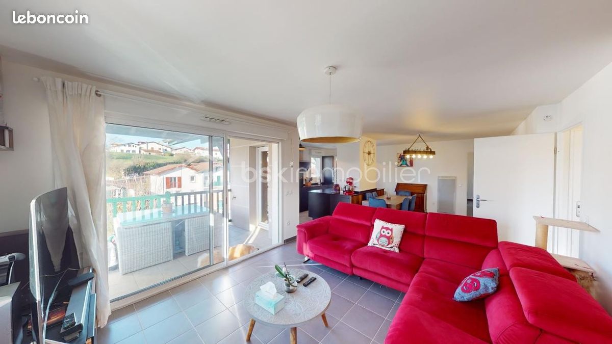 Appartement 4 pièces 92 m² - Larressore 64480 (image principale 5)