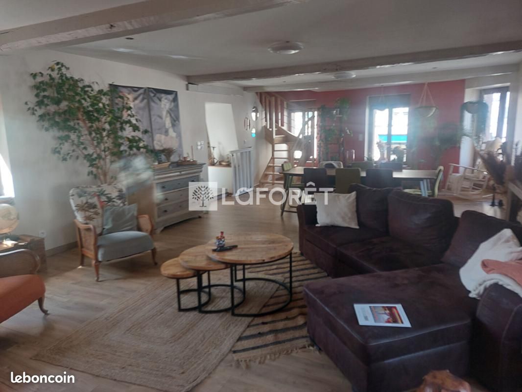 Maison 6 pièces 138 m² · à Frévent · 138 m² · 159 000 €