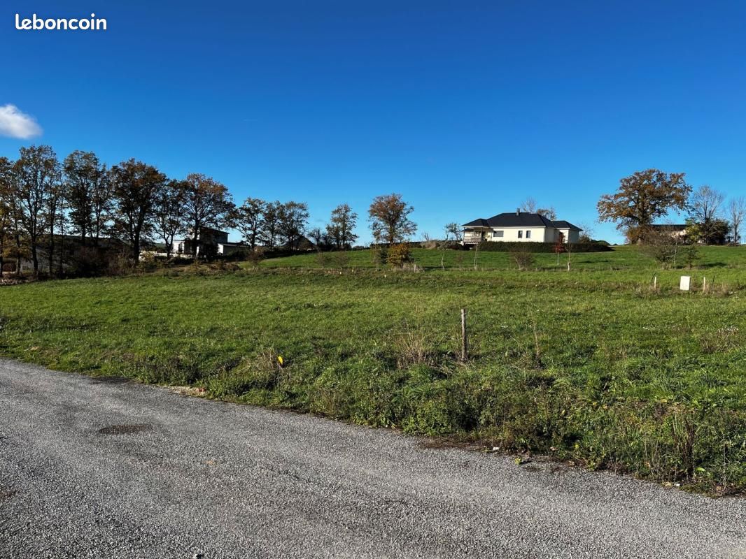 Terrain 902 m² Gramond · 36 000 €