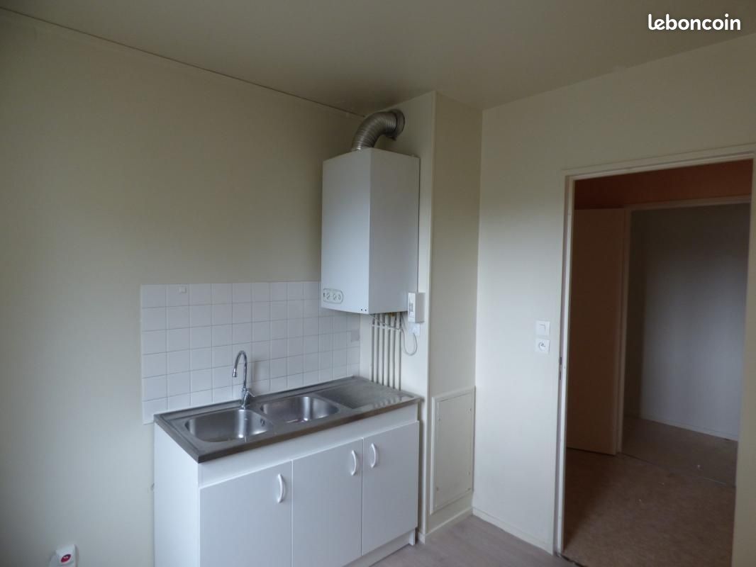 Appartement a louer vierzon - 4 pièce(s) - 79 m2 - Surfyn