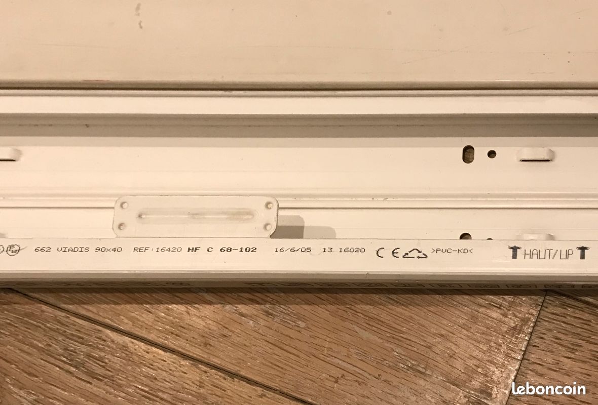 Goulotte de distribution mono Pour câble et fils électrique - 90 mm,40mm- neuf (image 3)