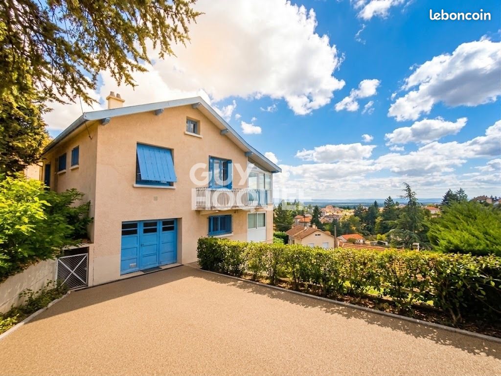Maison 5 pièces 116 m² · à Boën-sur-Lignon · 116 m² · 145 000 €