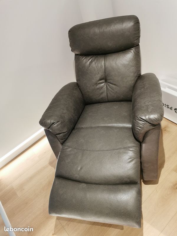 Fauteuil Winger gris Cocktail Scandinave (image 1)