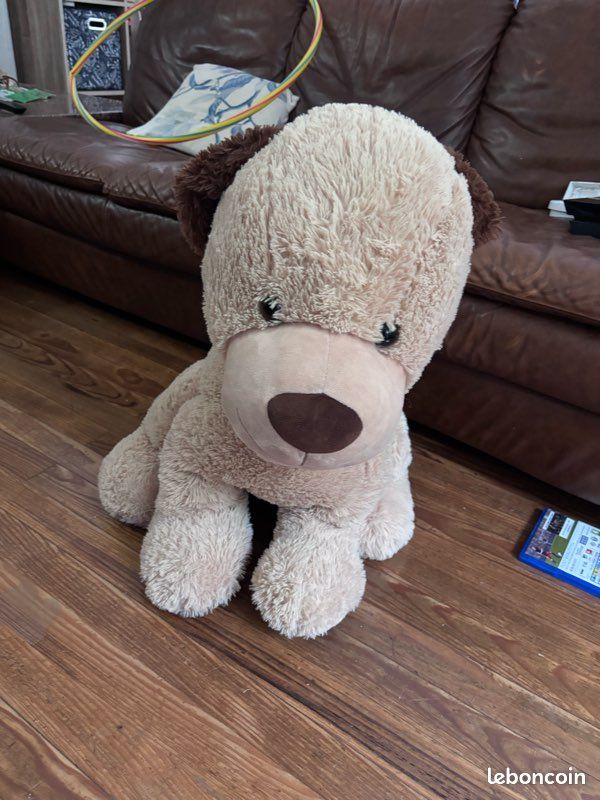 Peluche géante chien (image 1)