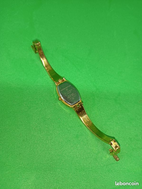 Montre mécanique, Service, 15 Rubis Antichoc Antimagnetic, vintage - Vendu