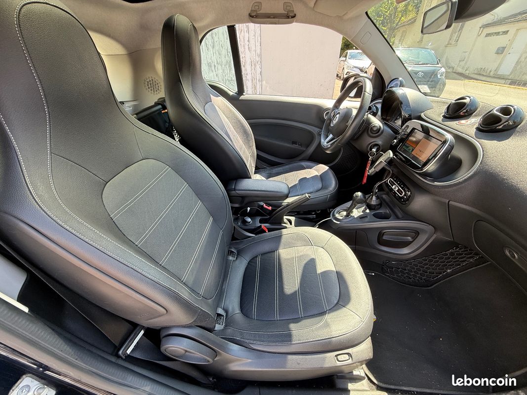 SMART FORTWO COUPE 0.9 90 ch SS BA6 Prime (image 14)