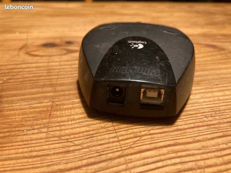 Hub usb Ligitech (image 3)