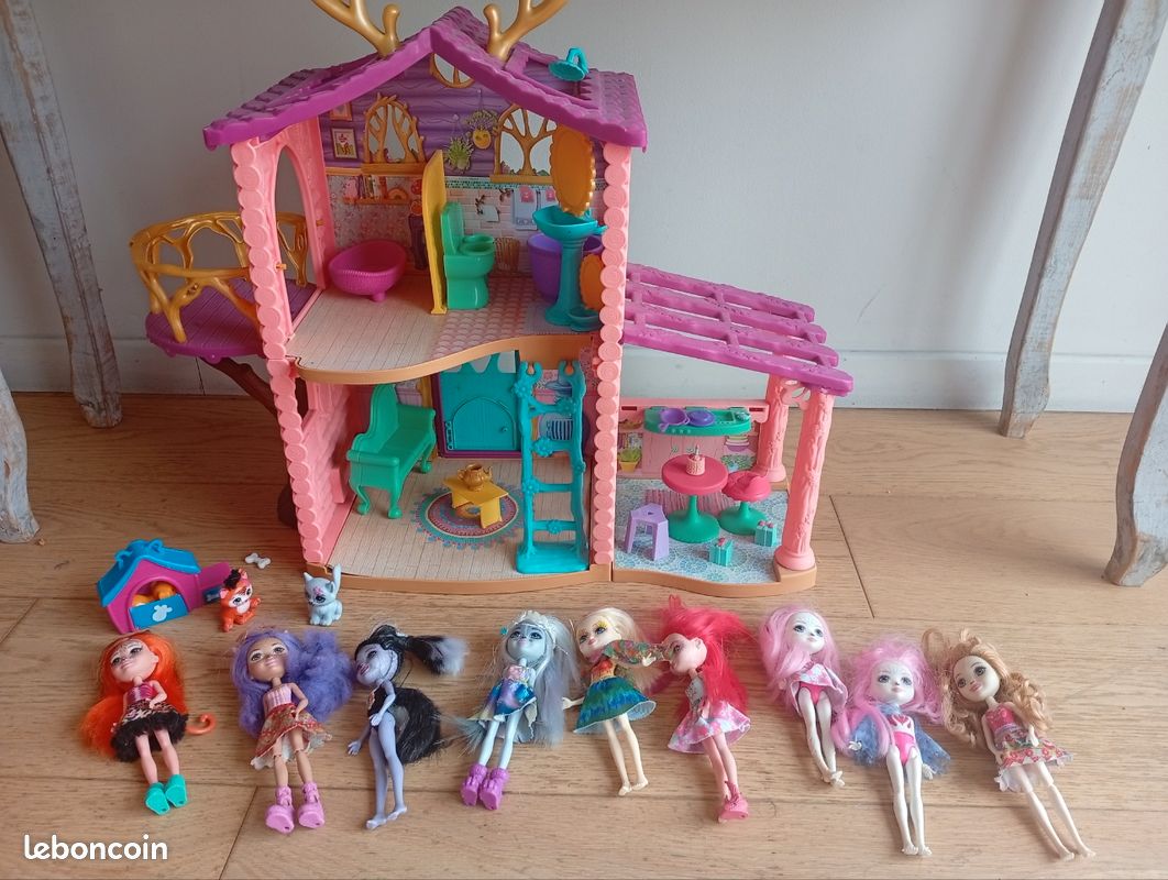 Enchantimal (image 1)