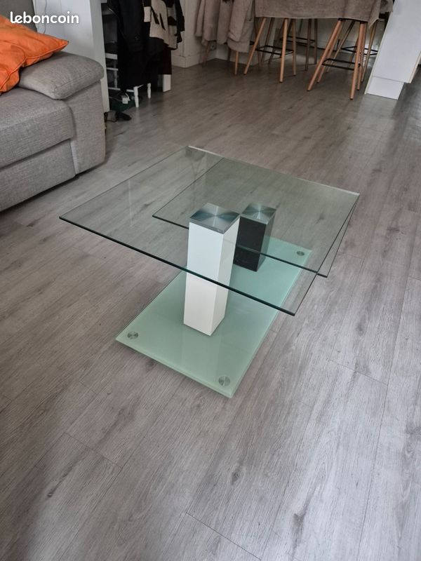 Table basse en verre (image 1)