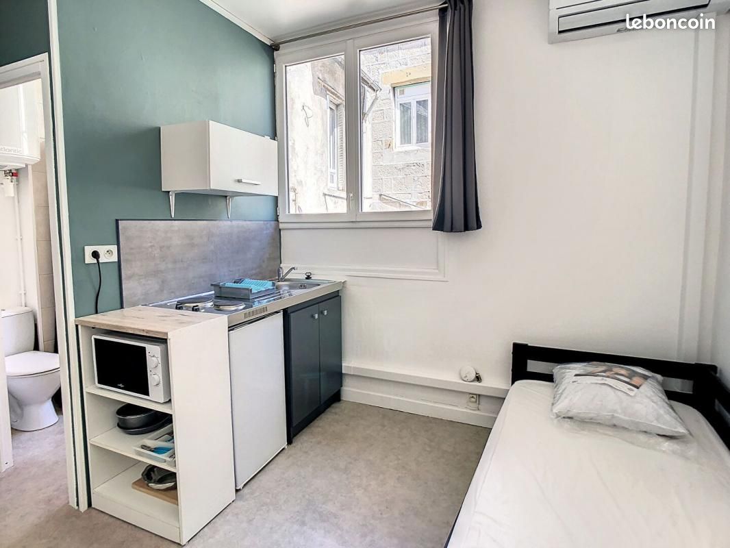 Studio 1 pièce 13 m² - Brive-la-Gaillarde 19100 (image principale 0)