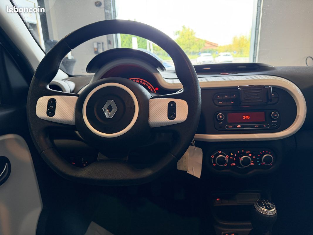 Renault twingo 3 1.0 sce 65 zen / radar ar / pack modularite 2021 (image 11)