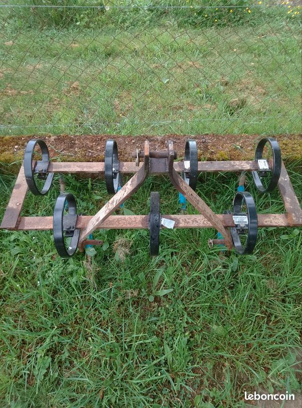 Cultivateur (image 1)