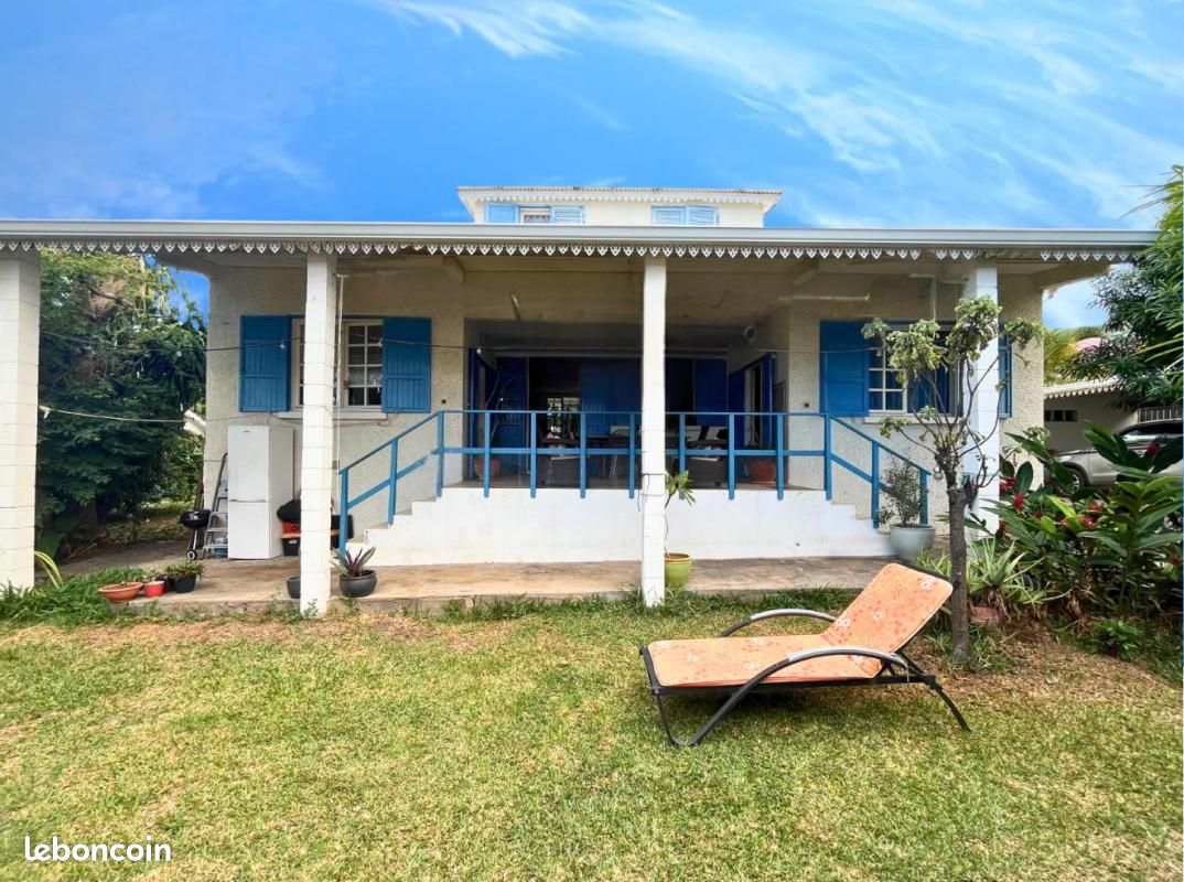 Maison 5 pièces 140 m² · à L'Étang-Salé · 140 m² · 545 000 €