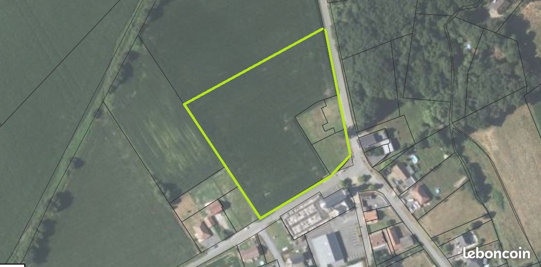 Terrain à vendre 1 184 m² · à Lasclaveries · 47 360 €