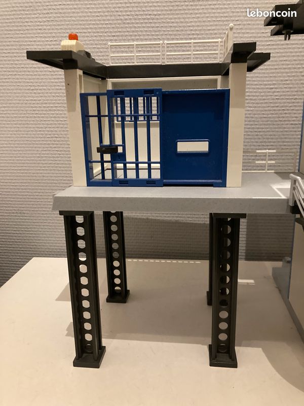 Commissariat Playmobil (image 3)
