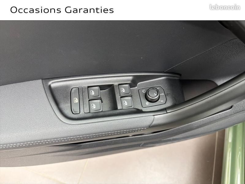 Audi A1 Sportback 25 TFSI 95ch Design S tronic 7 (image 23)