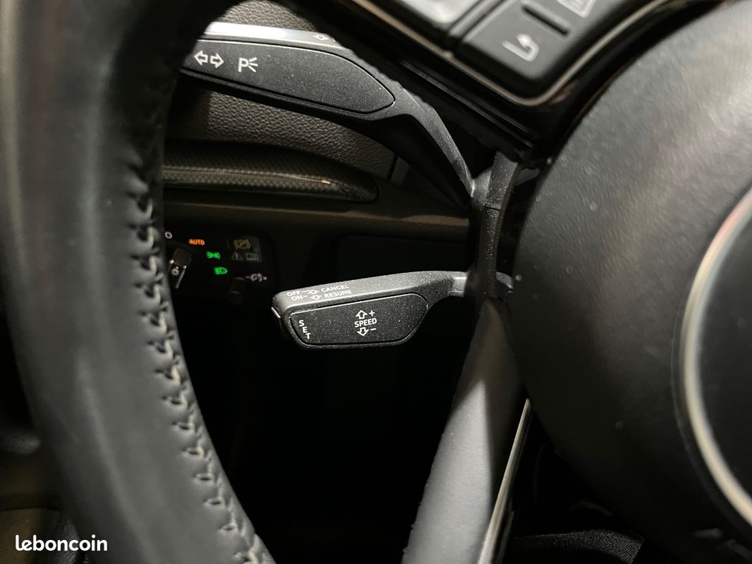 AUDI A3 Berline 1.0 TFSI 115 DESIGN - CarPlay - Coffre Electrique - Keyless - Suivi Complet - 2ᵉ Main - GARANTIE 12 MOIS (image 13)